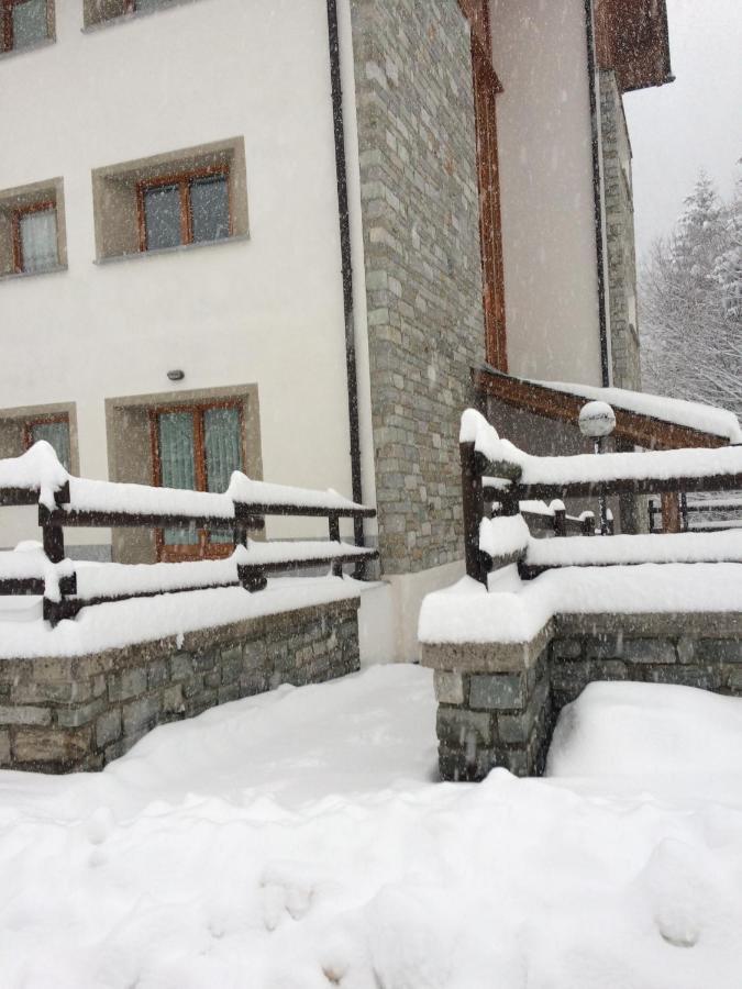 Monolocale Campodolcino Apartment Luaran gambar